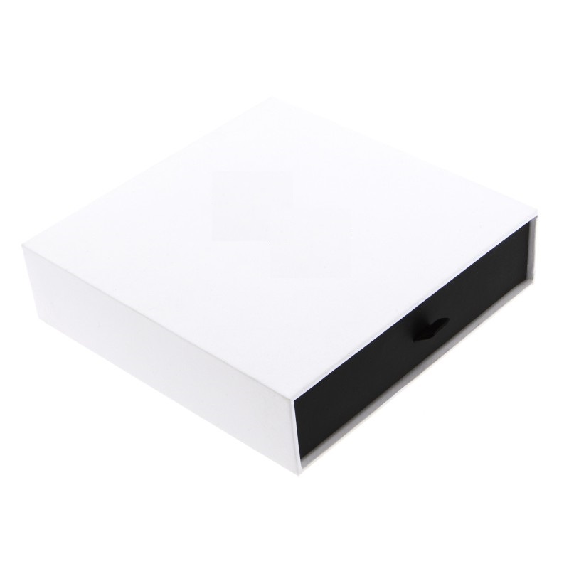 Caja BIP Luxe collar 152x150x39 mm.